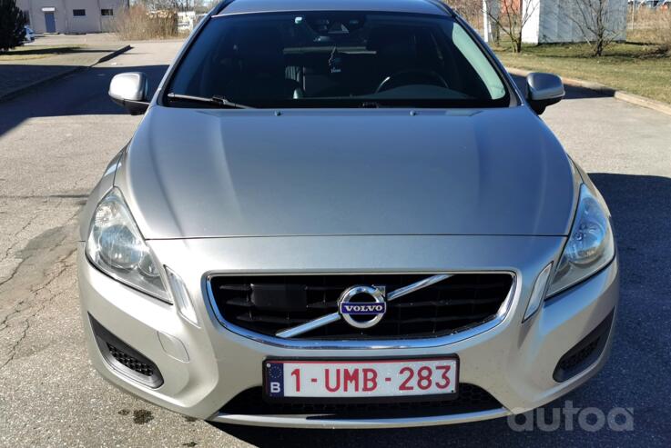 Volvo V60 1 generation wagon