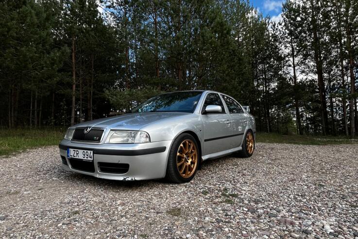 Skoda Octavia RS A4 liftback 