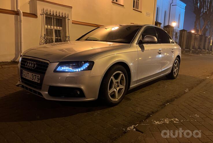 Audi A4 B8/8K Sedan 4-doors