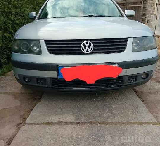 Volkswagen Passat B5 Sedan 4-doors