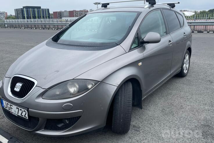 SEAT Altea 1 generation XL minivan 5-doors