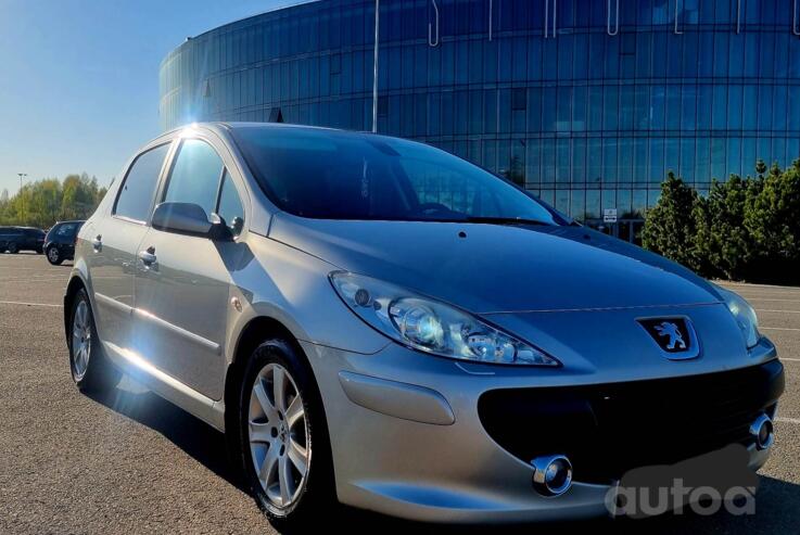 Peugeot 307 1 generation [restyling] Hatchback 5-doors