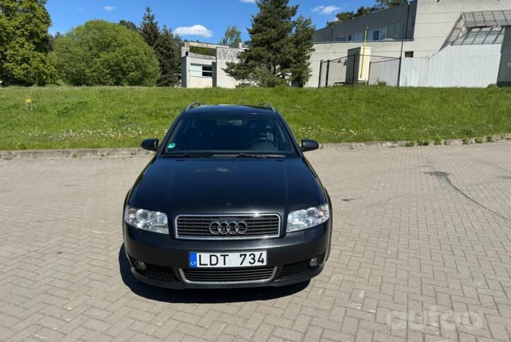 Audi A4 B6 Avant wagon 5-doors