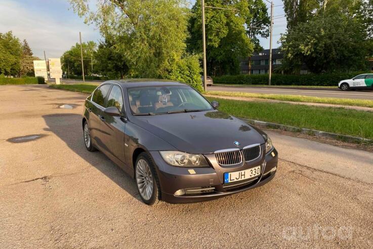 BMW 3 Series E90/E91/E92/E93 Sedan