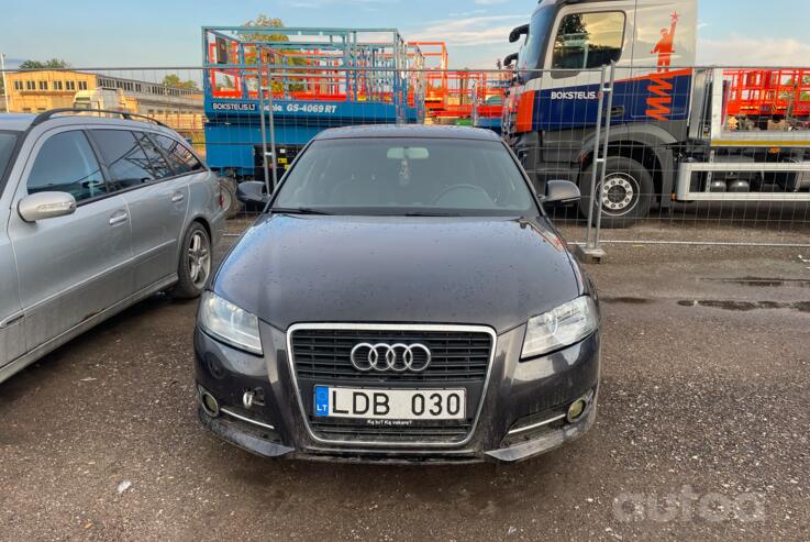 Audi A3 8P/8PA [2th restyling] Sportback hatchback 5-doors