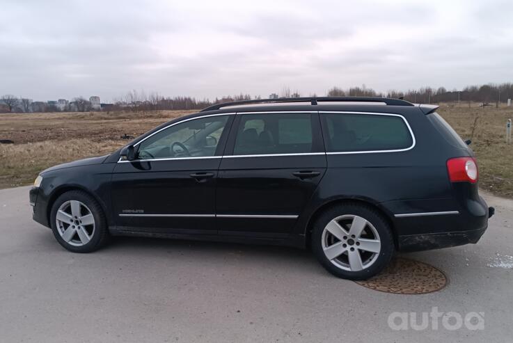 Volkswagen Passat B6 wagon 5-doors