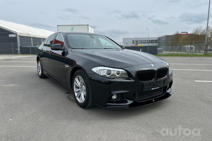 BMW 5 Series F07/F10/F11 Sedan