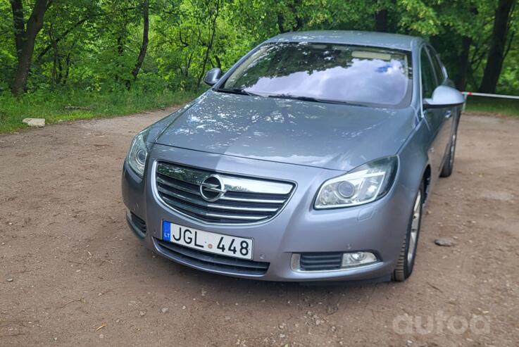 Opel Insignia A Sedan 4-doors