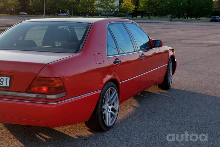 Mercedes-Benz S-Class W140 Sedan