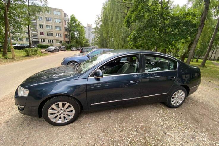 Volkswagen Passat B6 Sedan 4-doors