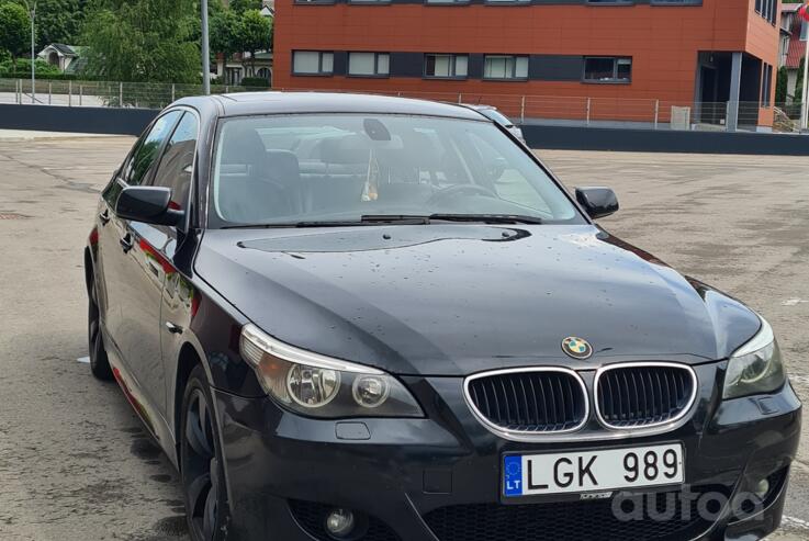 BMW 5 Series E60/E61 Sedan