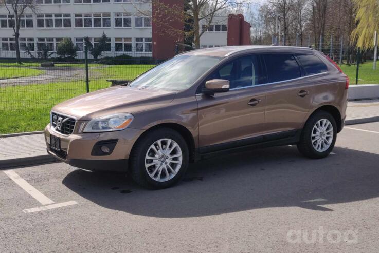 Volvo XC60 1 generation Crossover