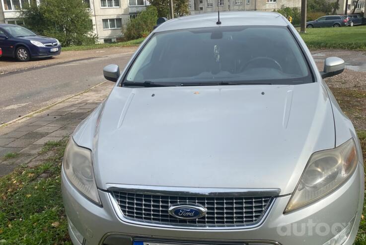 Ford Mondeo 4 generation wagon