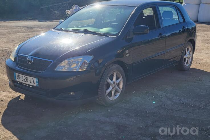 Toyota Corolla E120 Hatchback 5-doors