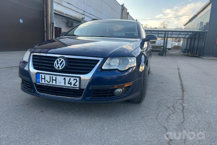 Volkswagen Passat B6 wagon 5-doors