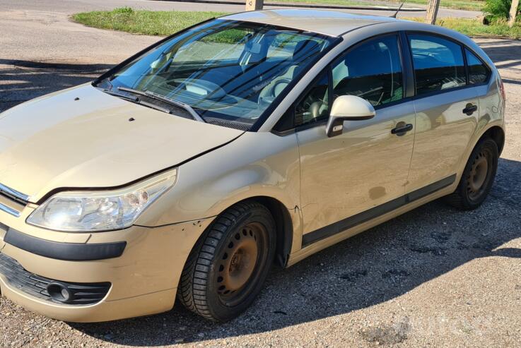 Citroen C4 1 generation [restyling] Hatchback 5-doors