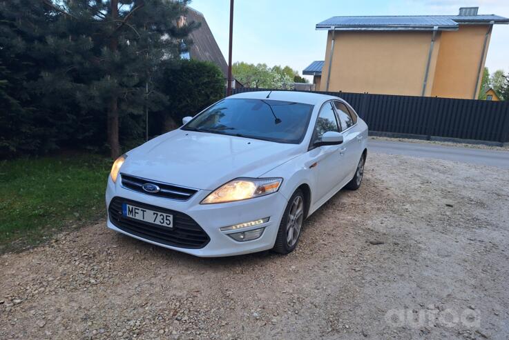 Ford Mondeo 4 generation Liftback