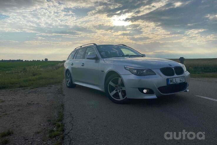 BMW 5 Series E60/E61 Touring wagon