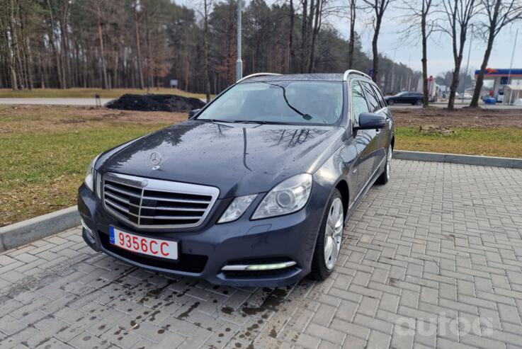 Mercedes-Benz E-Class W212/S212/C207/A207 wagon 5-doors