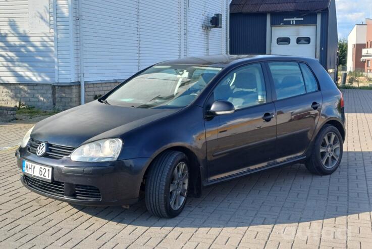 Volkswagen Golf 5 generation Hatchback 5-doors