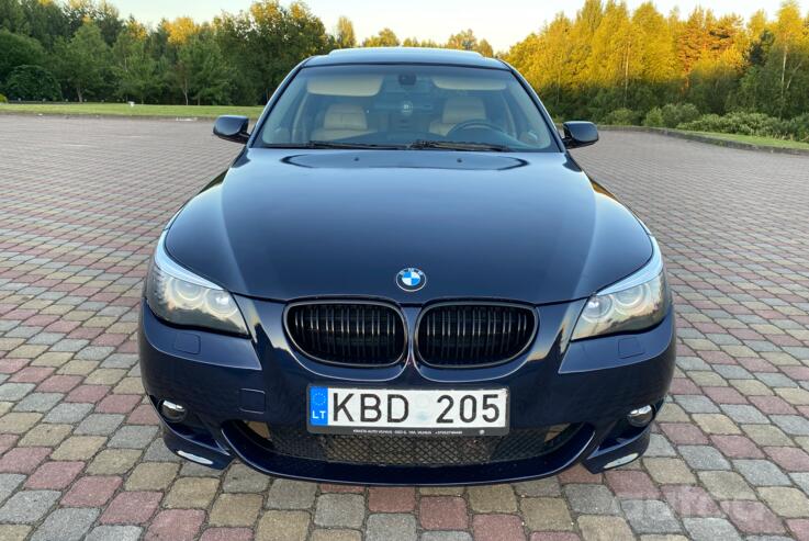 BMW 5 Series E60/E61 Sedan