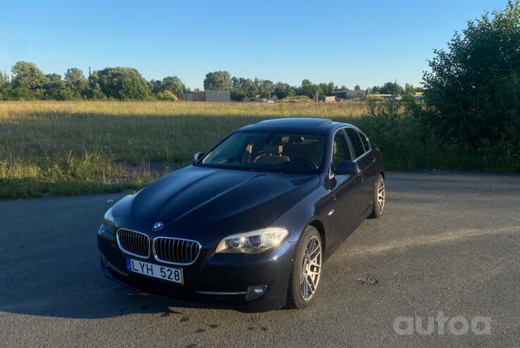 BMW 5 Series F07/F10/F11 Sedan