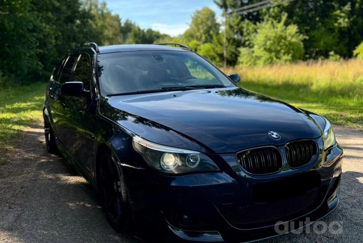 BMW 5 Series E60/E61 Touring wagon