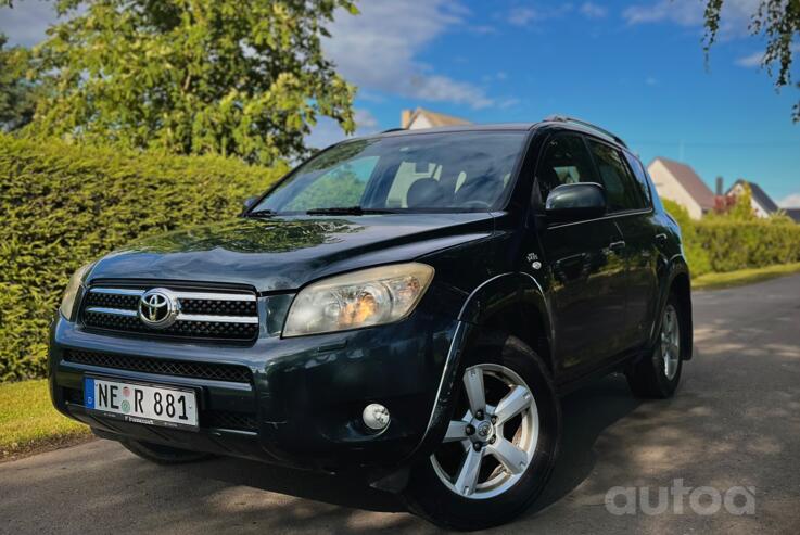 Toyota RAV4 3 generation Crossover