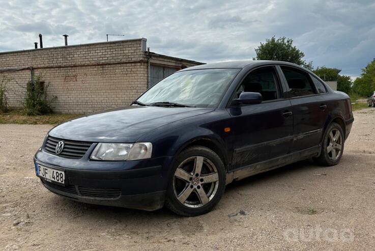 Volkswagen Passat B5 Sedan 4-doors