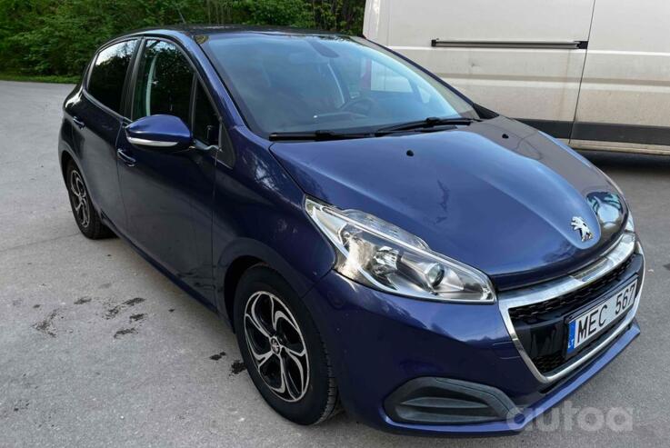 Peugeot 208 1 generation Hatchback 5-doors