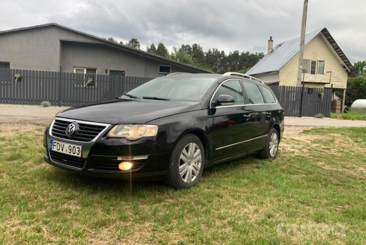 Volkswagen Passat B6 wagon 5-doors