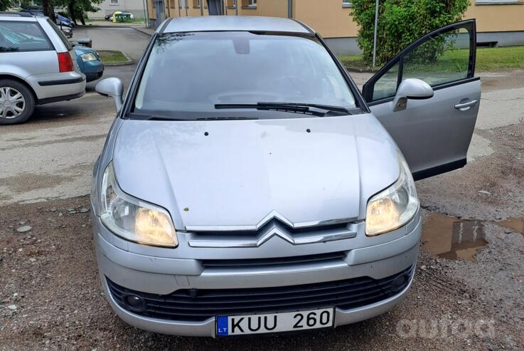 Citroen C4 1 generation Hatchback 3-doors