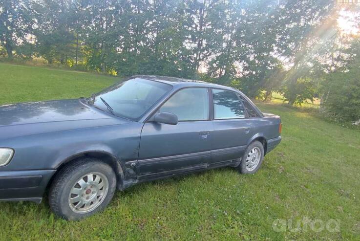 Audi 100 4A/C4 Sedan