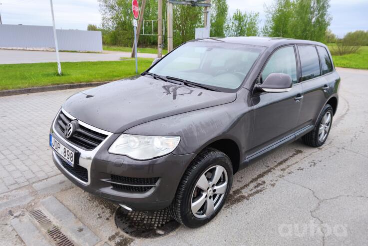 Volkswagen Touareg 1 generation [restyling] Crossover