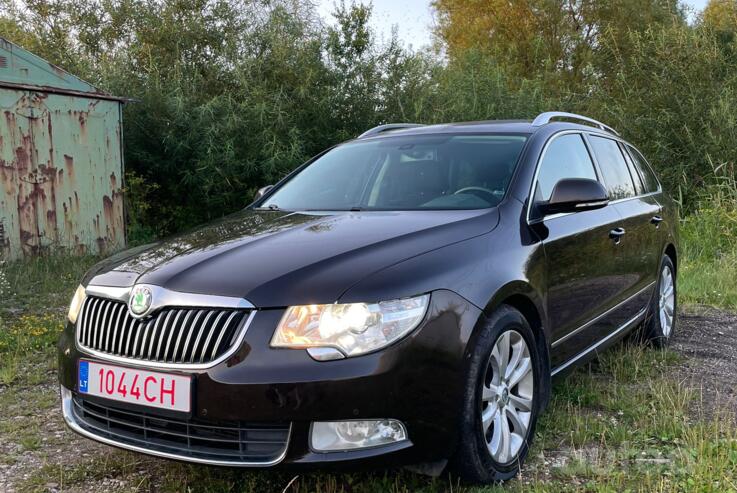 Skoda Superb 2 generation Combi wagon