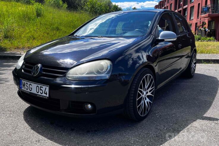 Volkswagen Golf 5 generation Hatchback 5-doors