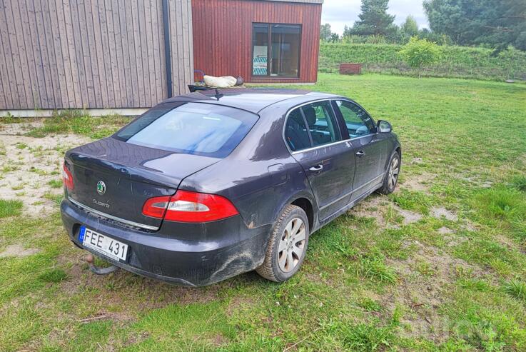 Skoda Superb 2 generation Liftback