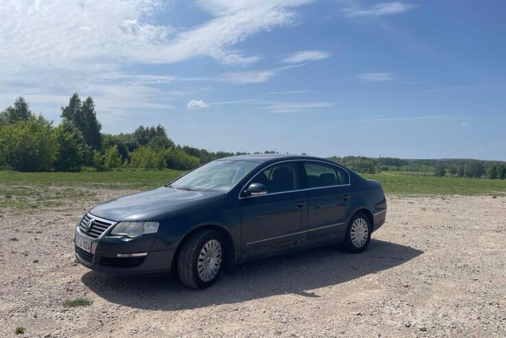 Volkswagen Passat B6 Sedan 4-doors