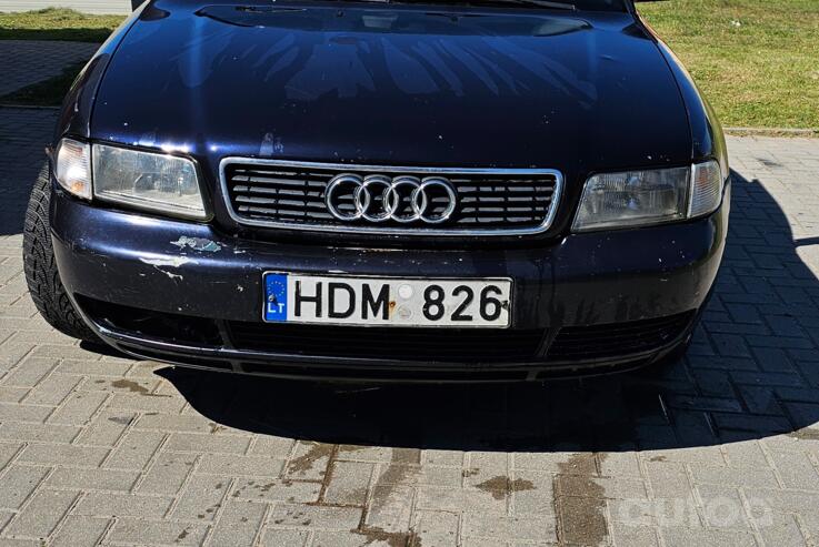 Audi A4 B5 [restyling] Sedan