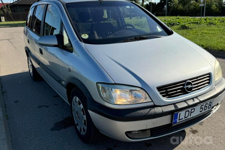 Opel Zafira A Minivan 5-doors