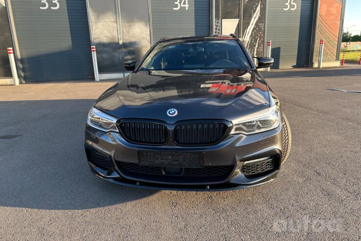 BMW 5 Series G30 Touring wagon