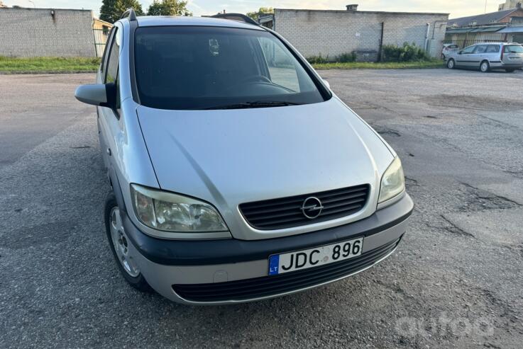 Opel Zafira A Minivan 5-doors