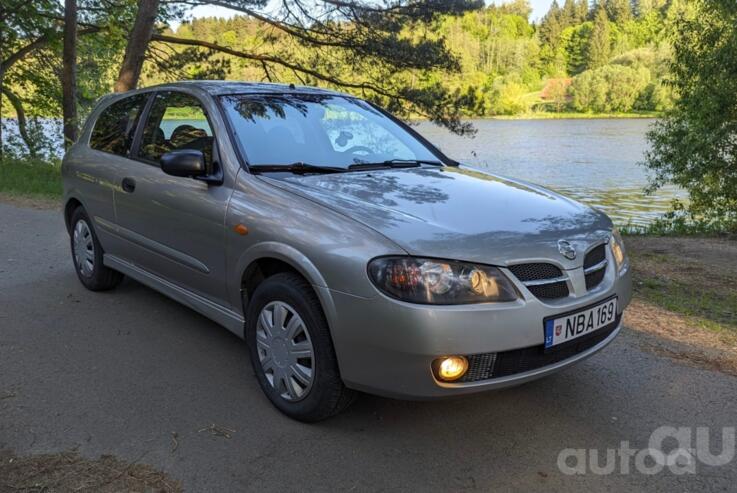 Nissan Almera N16 Hatchback 3-doors