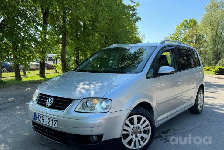 Volkswagen Touran 1 generation Minivan