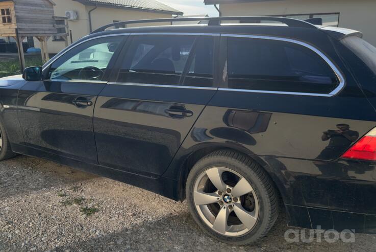 BMW 5 Series E60/E61 Touring wagon