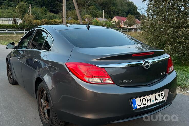 Opel Insignia A Sedan 4-doors