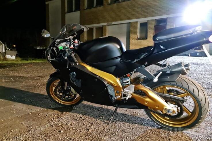 Aprilia RSV