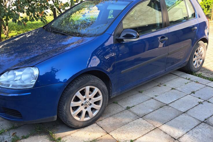 Volkswagen Golf 5 generation Hatchback 5-doors