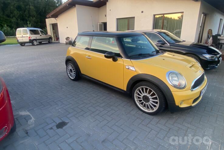 Mini Cooper S R56 Hatchback