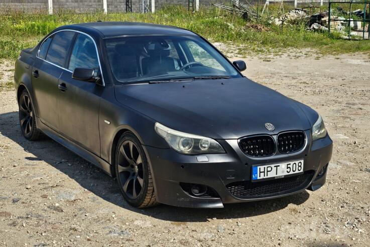 BMW 5 Series E60/E61 Sedan